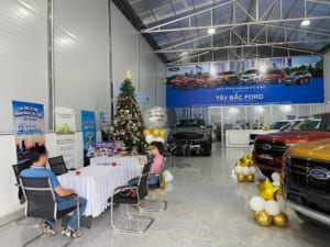 TÂY BẮC FORD CHÚC MỪNG GIÁNG SINH